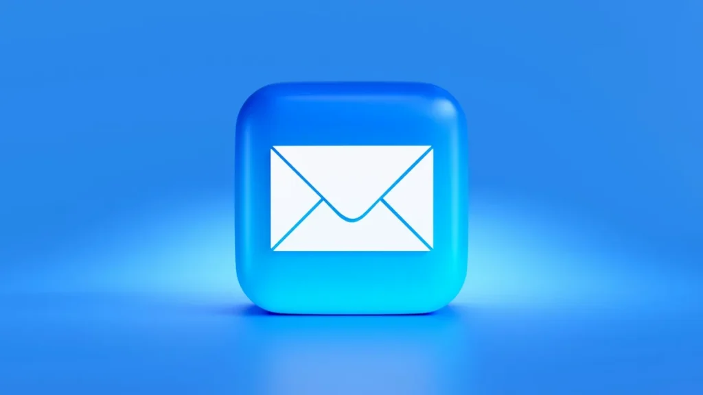 Blue email envelope icon, illustrating Shopify email marketing flows